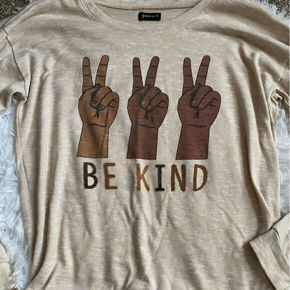 Joei & I Top Be Kind Peace Sign Graphic Lightweight Long Sleeve Tan Womens Small - Picture 3 of 5